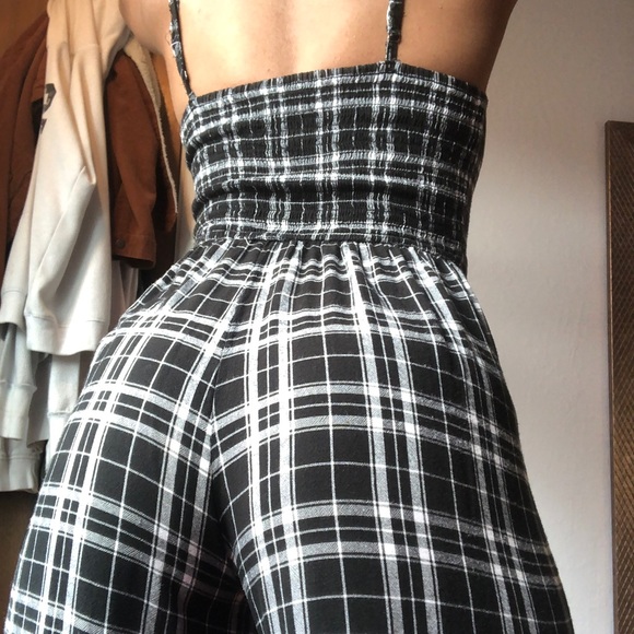 Gingham Print Hollister Jumpsuit - Picture 5 of 5